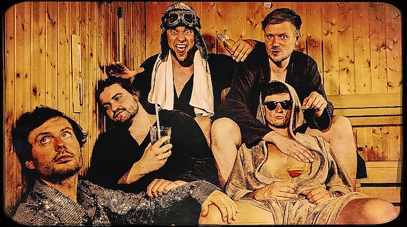 Les Bummms Boys - Quintett aus Brasskapelle und Indieband