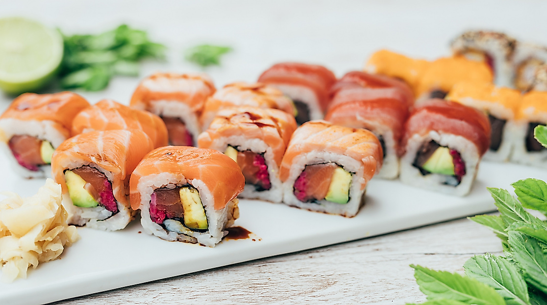 Katana-Sushi-11-Uramaki-Spezial-Platte-c-Moritz-Peters_8699