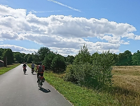 Volksradfahren über den Truppenübungsplatz Munster