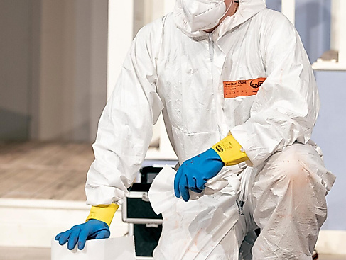 Jan Schuba als Heiko &quot;Schotty&quot; Schottes in &quot;der Tatortreiniger - Staffel 1&quot;