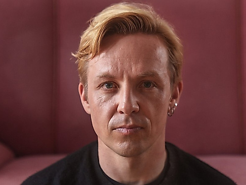 Jesper Thorn »STILLE«