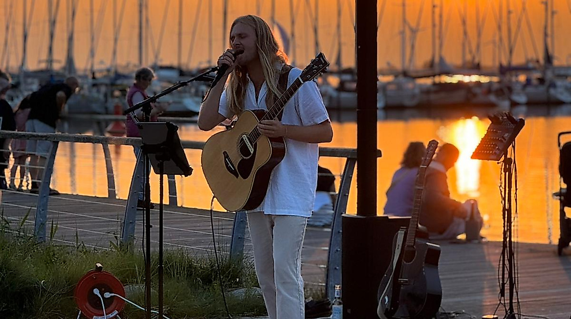 Peer bei Vino Mare Sommer 2025