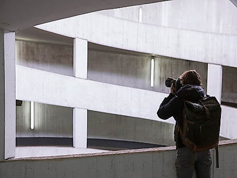 Fotoworkshop: Spiegelungen und Reflexionen – Ein Foto-Walk mit André Lützen