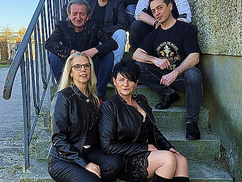 Blue-Light - Liveband mit Energie, Gefühl und Erfahrung
