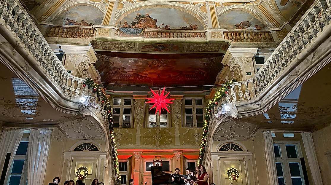 weihnachtliches Herrenhaus