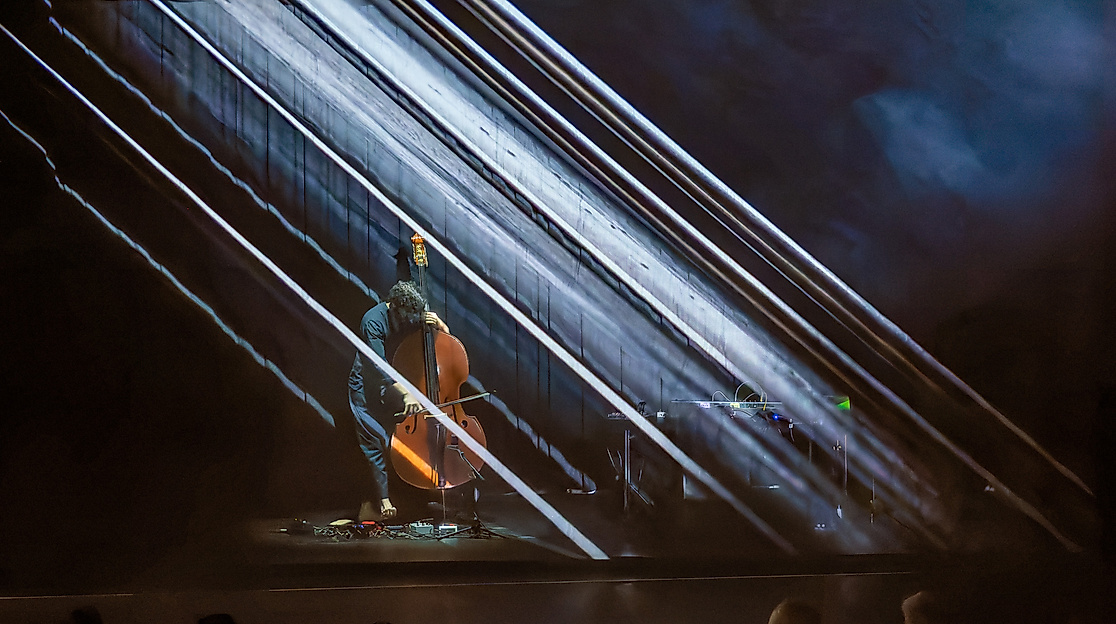 20240928_espre_r6_-btzm-5187-cr3-556