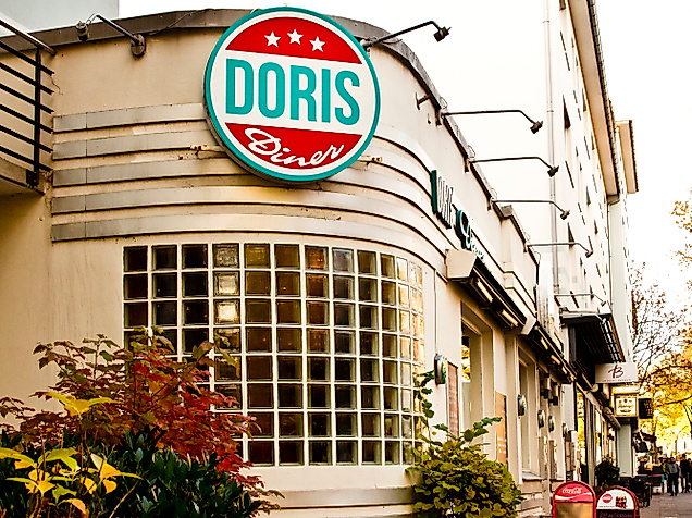 doris-diner_front_c-2018_tschreiber