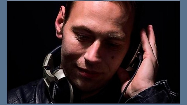 DJ Thomas - Bar Cosmopolitan