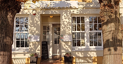 restaurant-suesswasser_c-2018-hamburg-tourismus-gmbh-johanna-nickel_02