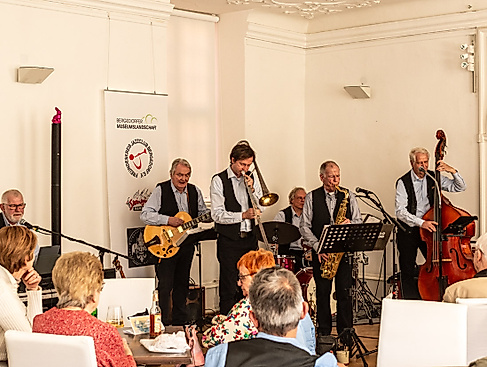 Homefield Stompers im Bergedorfer Schloss
