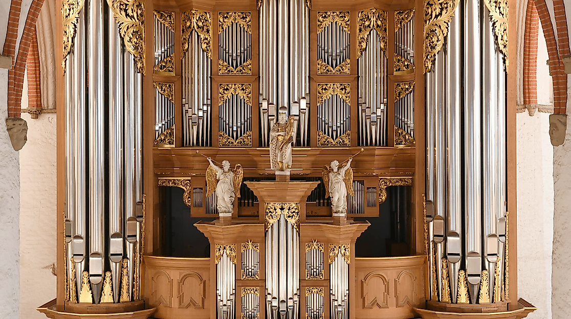 Gottesdienst mit Abendmahl an Ostersonntag