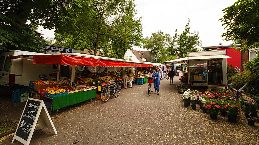 Wochenmarkt in der Grelckstraße