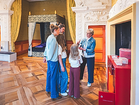 Kinder-Schlossführung zum Weltkindertag