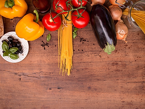 Schnippelparty mit geretteten Lebensmitteln