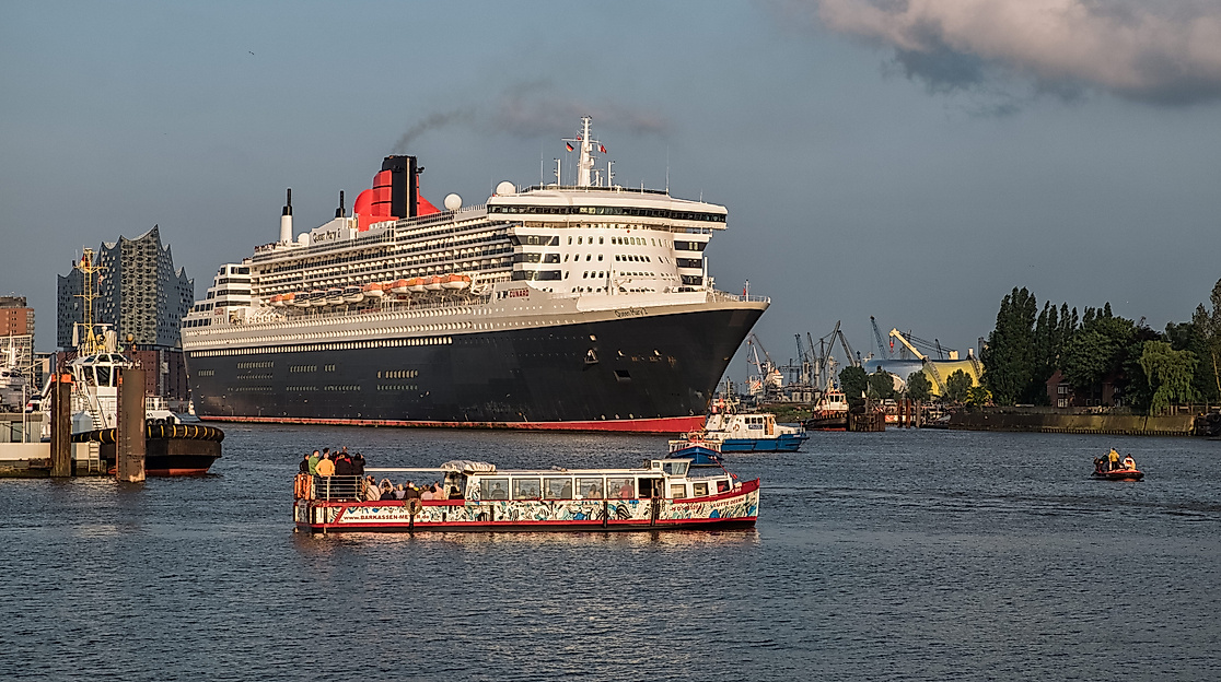 luette-deern_queen-mary_c-andreas-kreutzer_1