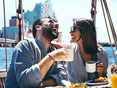 Brunch unter Segeln in Hamburg