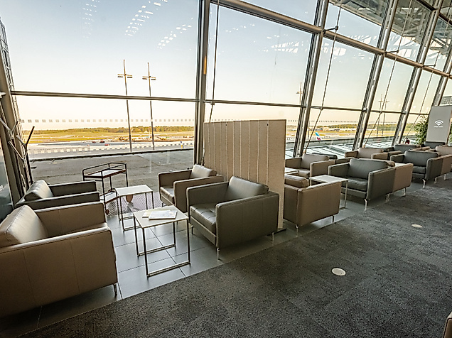 hamburg-airport-lounge-i_c-hamburg-airport