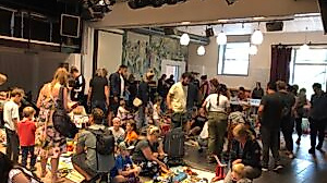 4. LOLA FAMILIENTAG - Deckenflohmarkt, Bilderbuch-Theater &amp; Mitmachmusik