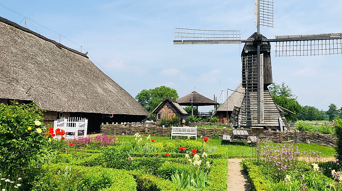 Mühle und Rieck Haus-Vorgarten
