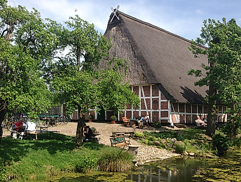Harmshof_quer