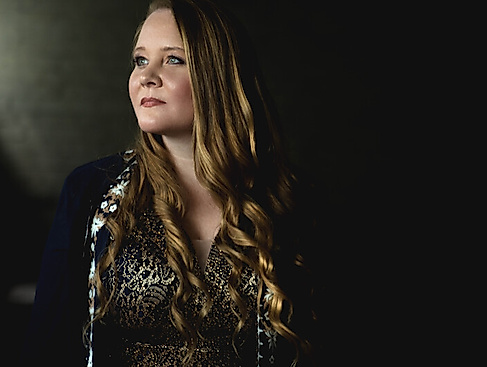 Layla Zoe - kanadische Bluessängerin und European Blues Awards "Best Vocalist"-Gewinnerin