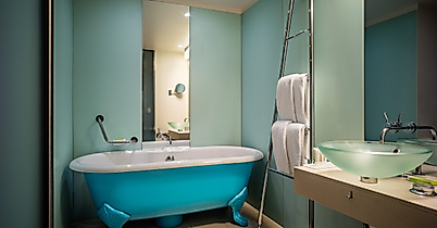 golf-city-paket_hotel-le-meridien_badezimmer_c-le-meridien-2018-marriott-international-inc_04