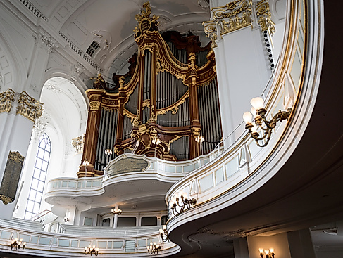 Große Orgel