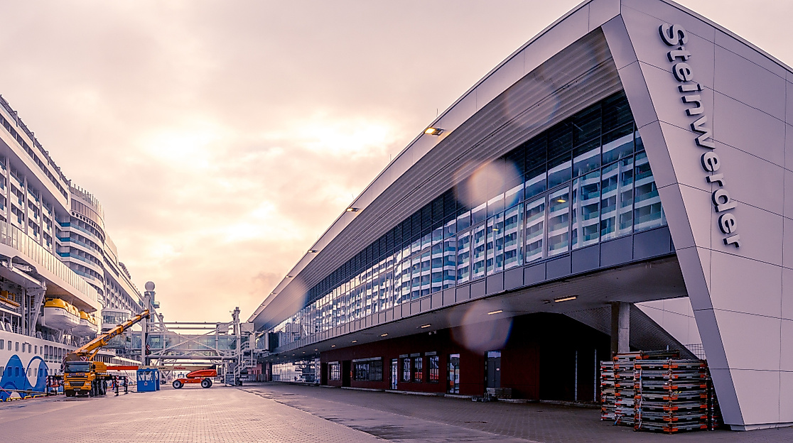 Cruise Center Steinwerder