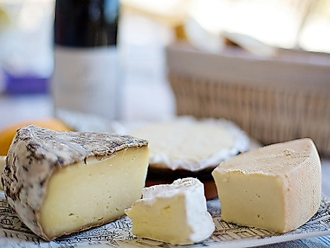 Käse und Wein