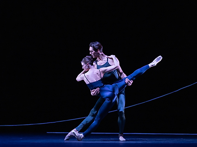 Variations for Two Couples_Hans van Manen_TänzerInnen Ida Praetorius, Matias Oberlin  Kiran West