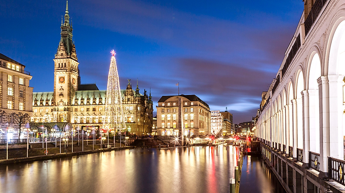 Weihnachtsmarkt Rathausmarkt Hamburg