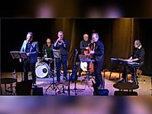 Midnight Swingstars