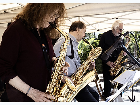 Saxotones_03_23