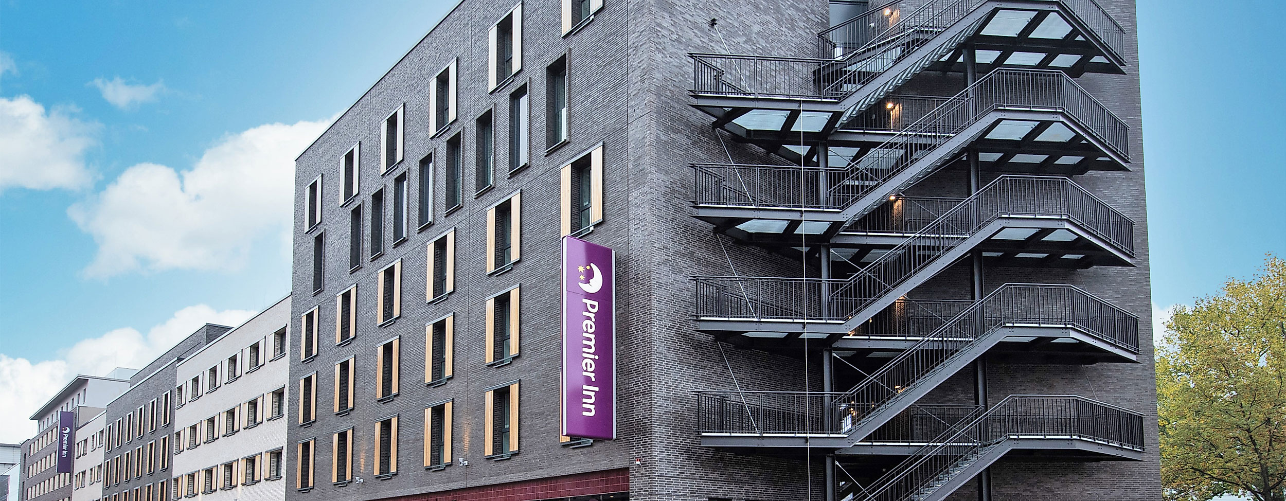 Außenansicht Premier Inn Hamburg St. Pauli