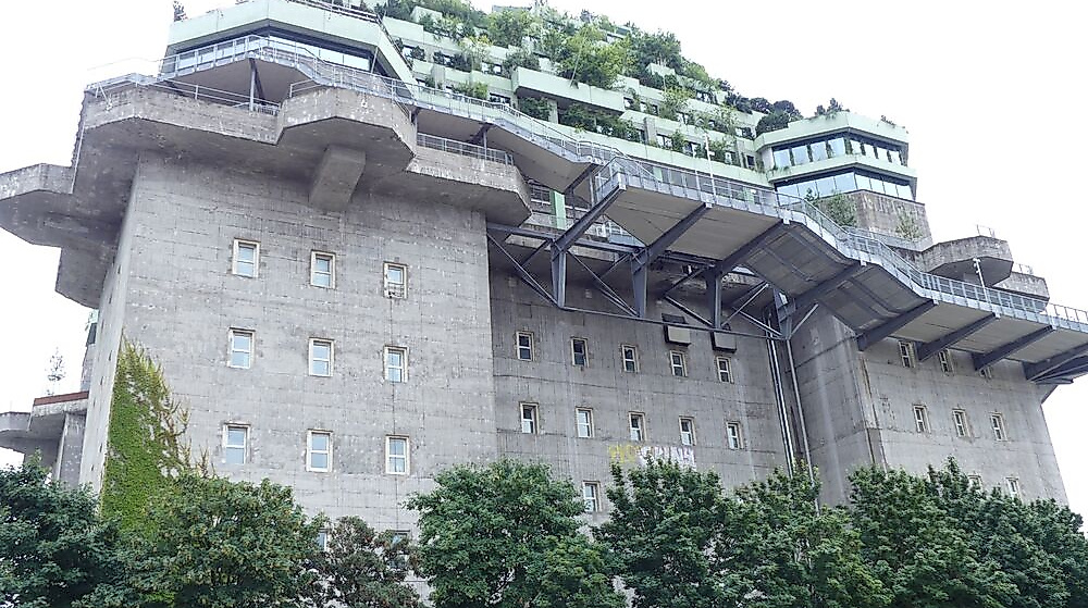 Stadtführung Hamburg_13 Flakbunker Umbau fast fertig.JPG