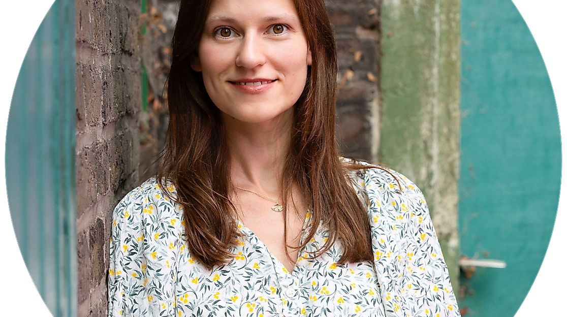 Autorenlesung mit Anna Katharina Scheidemantel: "Statt aus dem Fenster zu schauen"