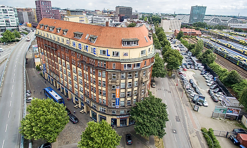 A&O Hamburg Hauptbahhof: Außenansicht