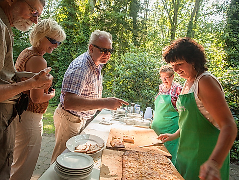 Butterkuchen-Nachmittag am Schützenhaus