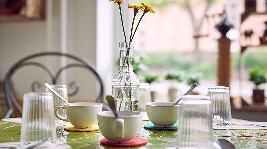 kaffeeverkostung-verostungstische-c-oliver_viana