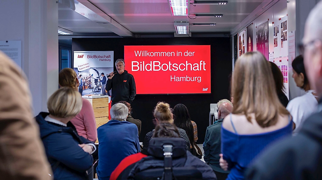 20251108_CZY_BildBotschaft_015-2048x1365