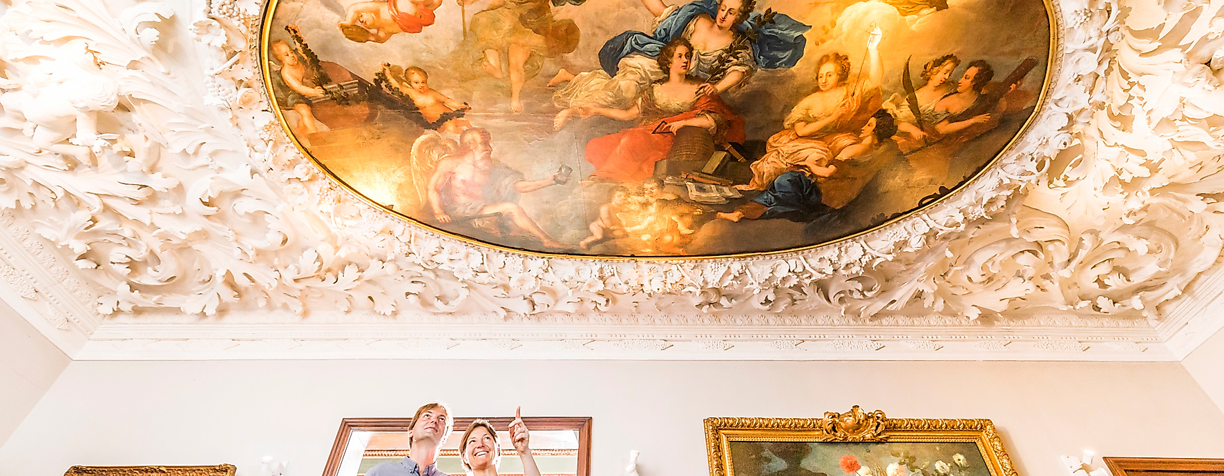 Kunstvolle Decke im Museum für Hamburgische Geschichte