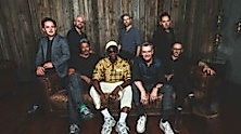 Jazzanova live feat. Wayne Snow