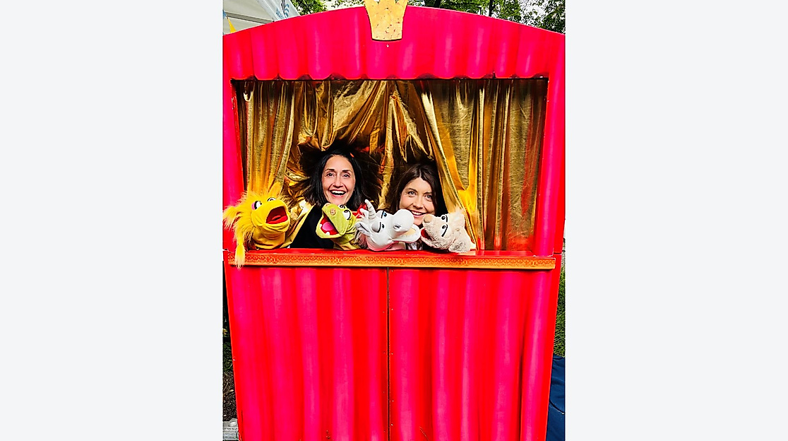 AUSGEBUCHT Weihnachtliches Puppentheater „Das perfekte Geschenk“