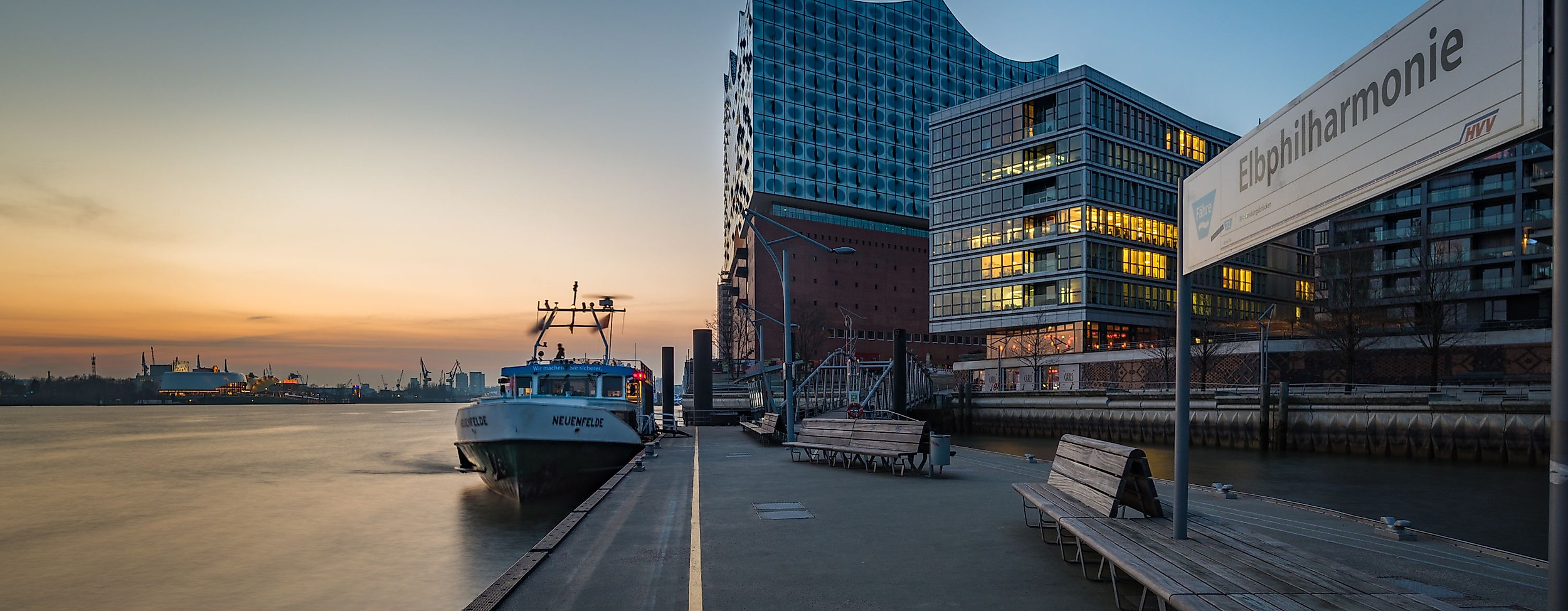 anleger-elbphilharmonie_c-sascha-neuroth