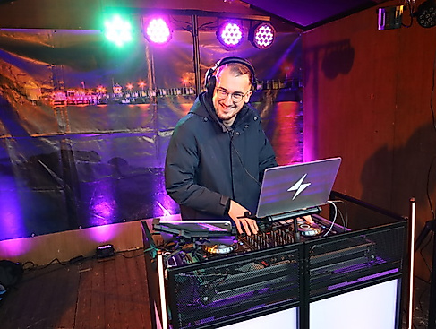 Lichtermeer im Kurpark - DJ