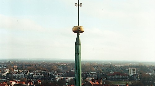Zwischen Himmel und Erde: Einmal kurz Lübeck aufs Dach steigen.