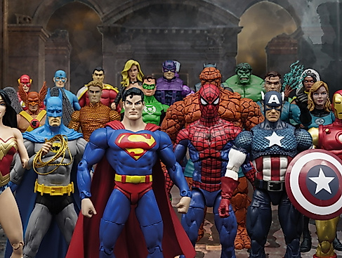 K-visual_Vertical_SUPERHEROES-3