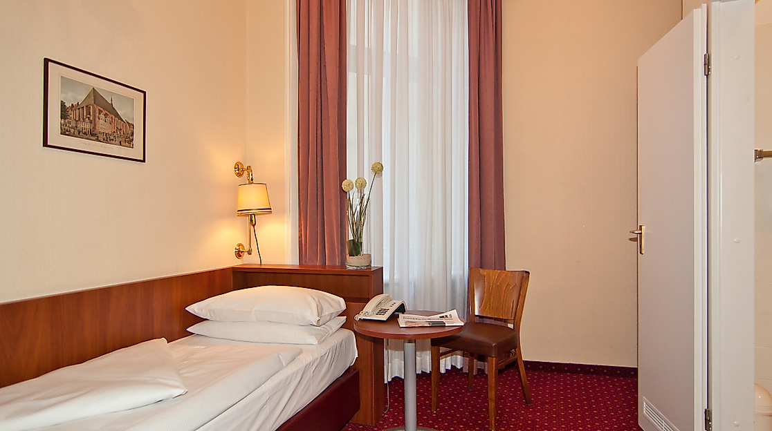 Novum Hotel Kronprinz Hamburg: Einzelzimmer