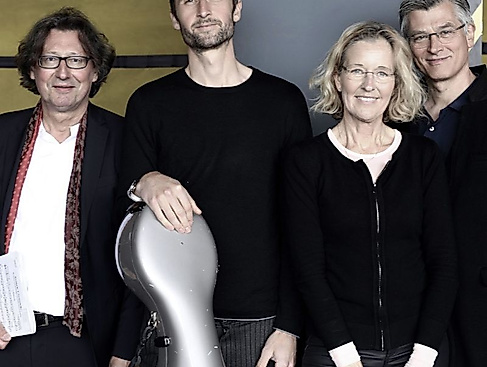 Liebe, Schüsse , Wahnsinn - Musik und Moderation