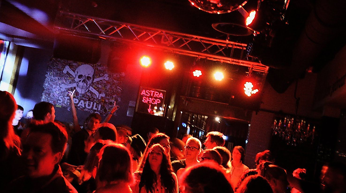 70748621_985590395123674_1497435601811537920_o